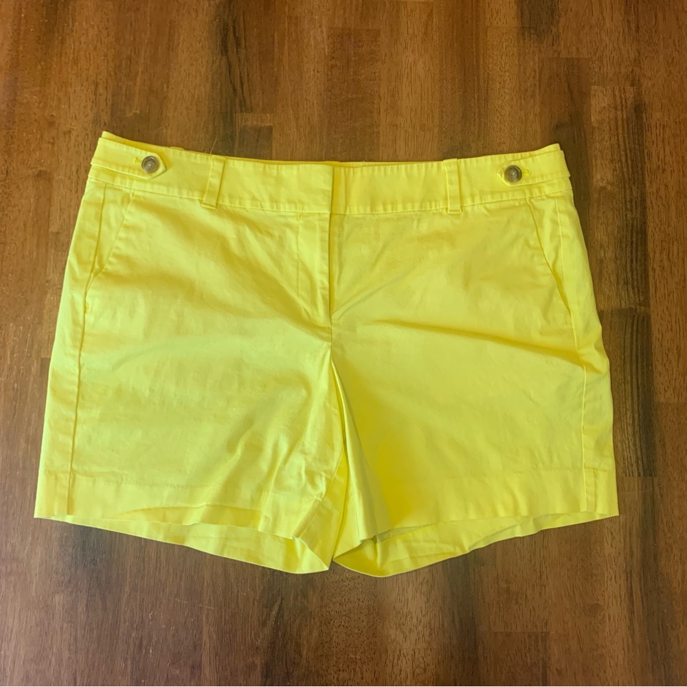 Ann Taylor Shorts 14 Vibrant Yellow  Bermudas Pockets Casual